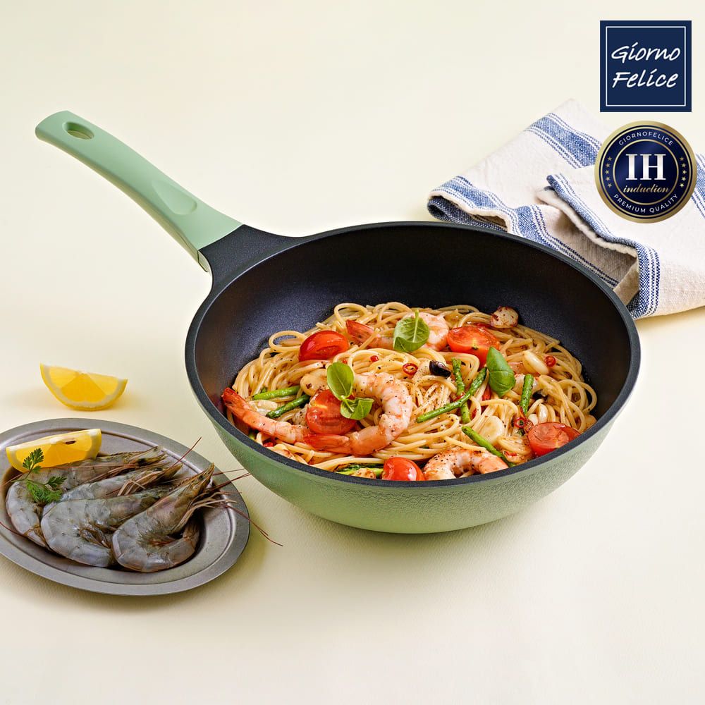 GIORNO FELICE Fresh-On Titanium Non-Stick Wok 26cm Induction Compatible Lightweight Compact Size _ Made in Korea